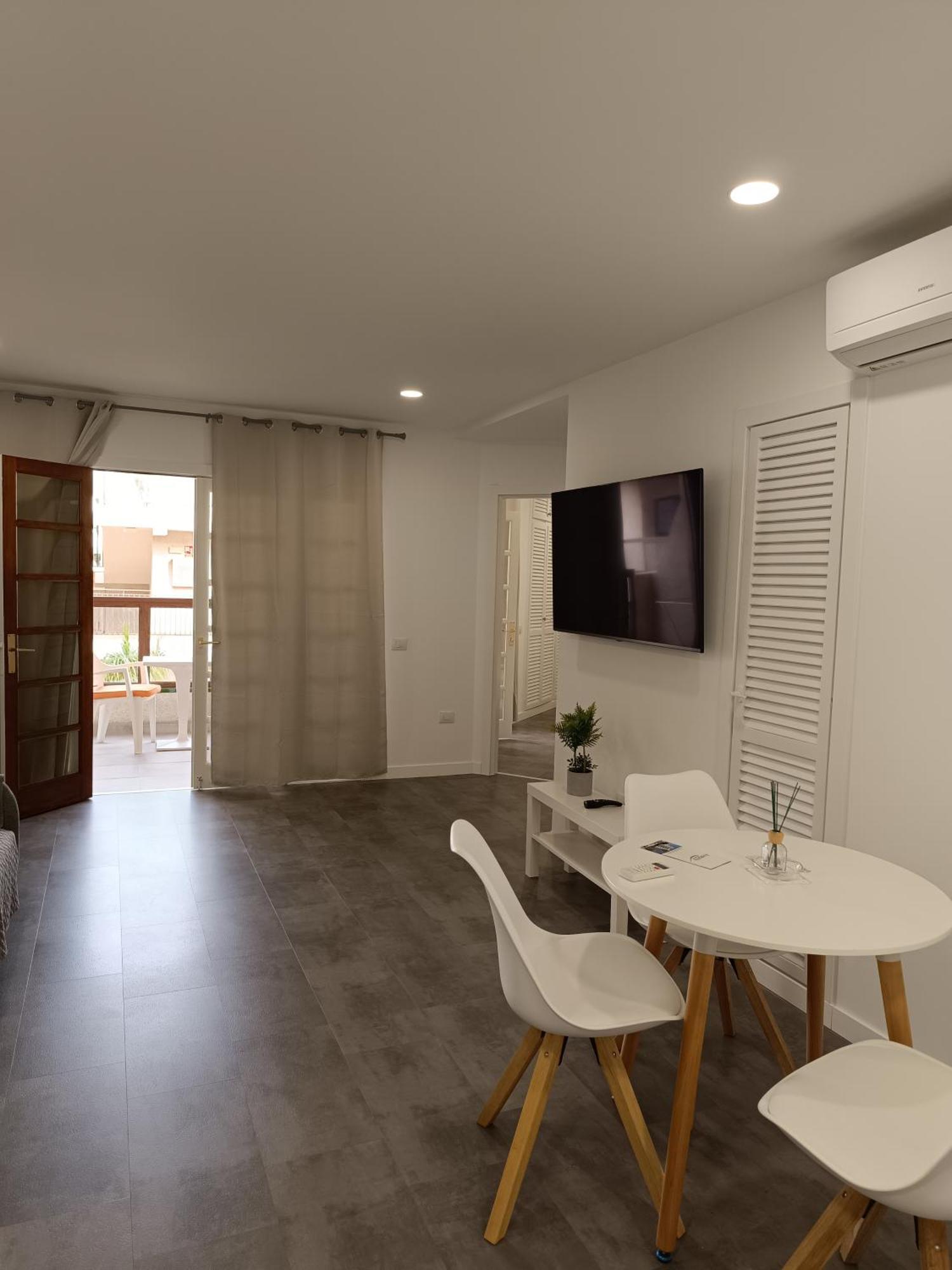 דירות פלאייה דה לאס אמריקס Andorra Ernesto מראה חיצוני תמונה